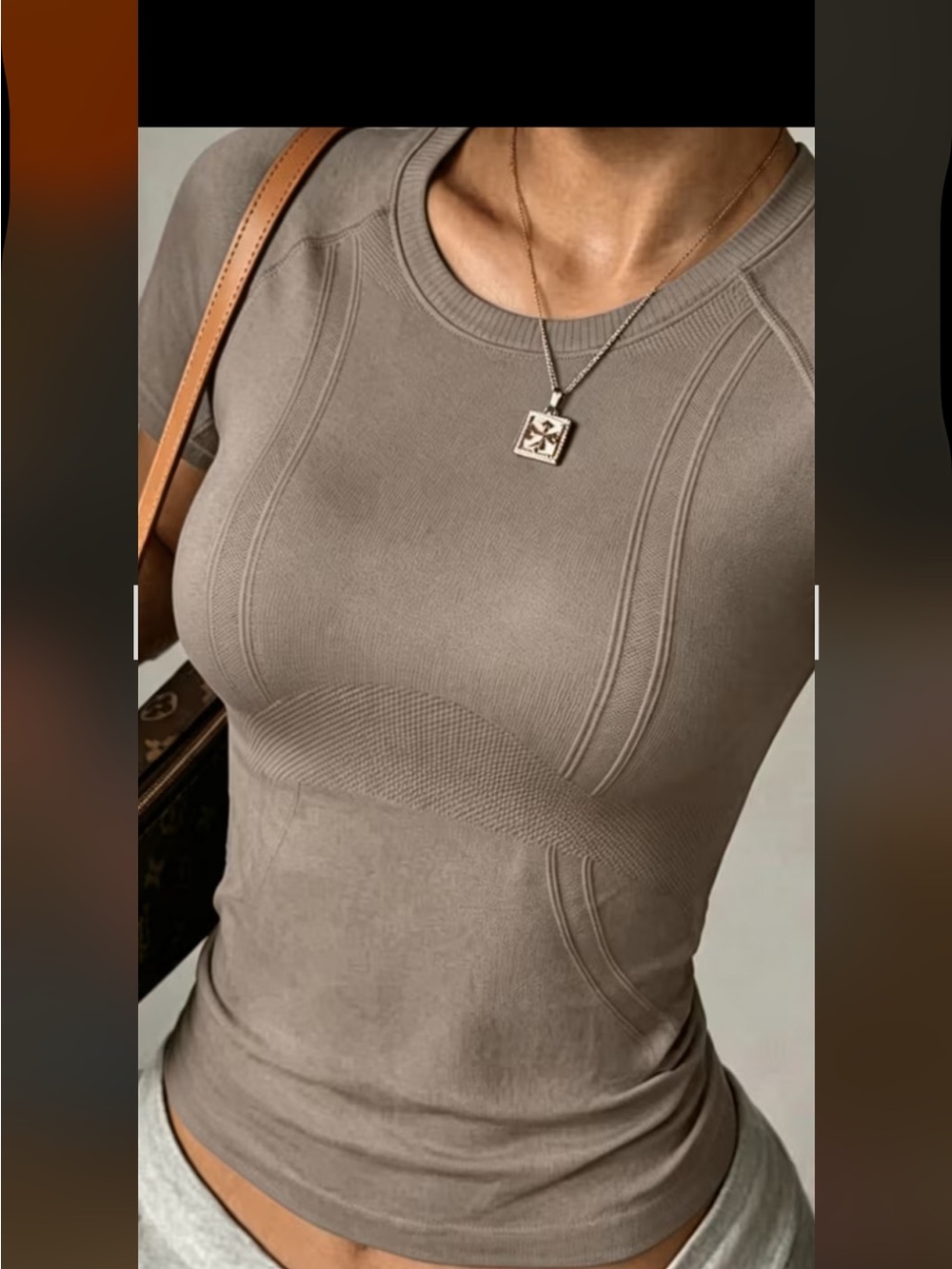 Seam-Detail Short Sleeve Knit Tee in Taupe